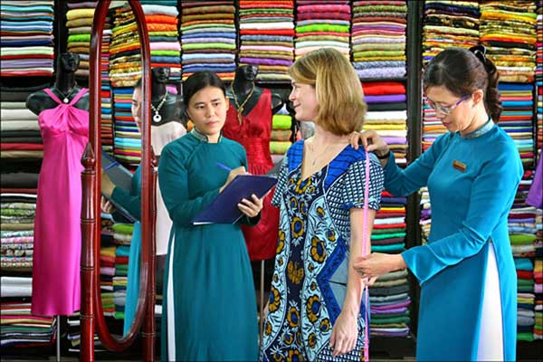 B’lan Silk – 23 Trần Phú.